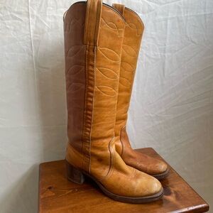 Frye campus boots